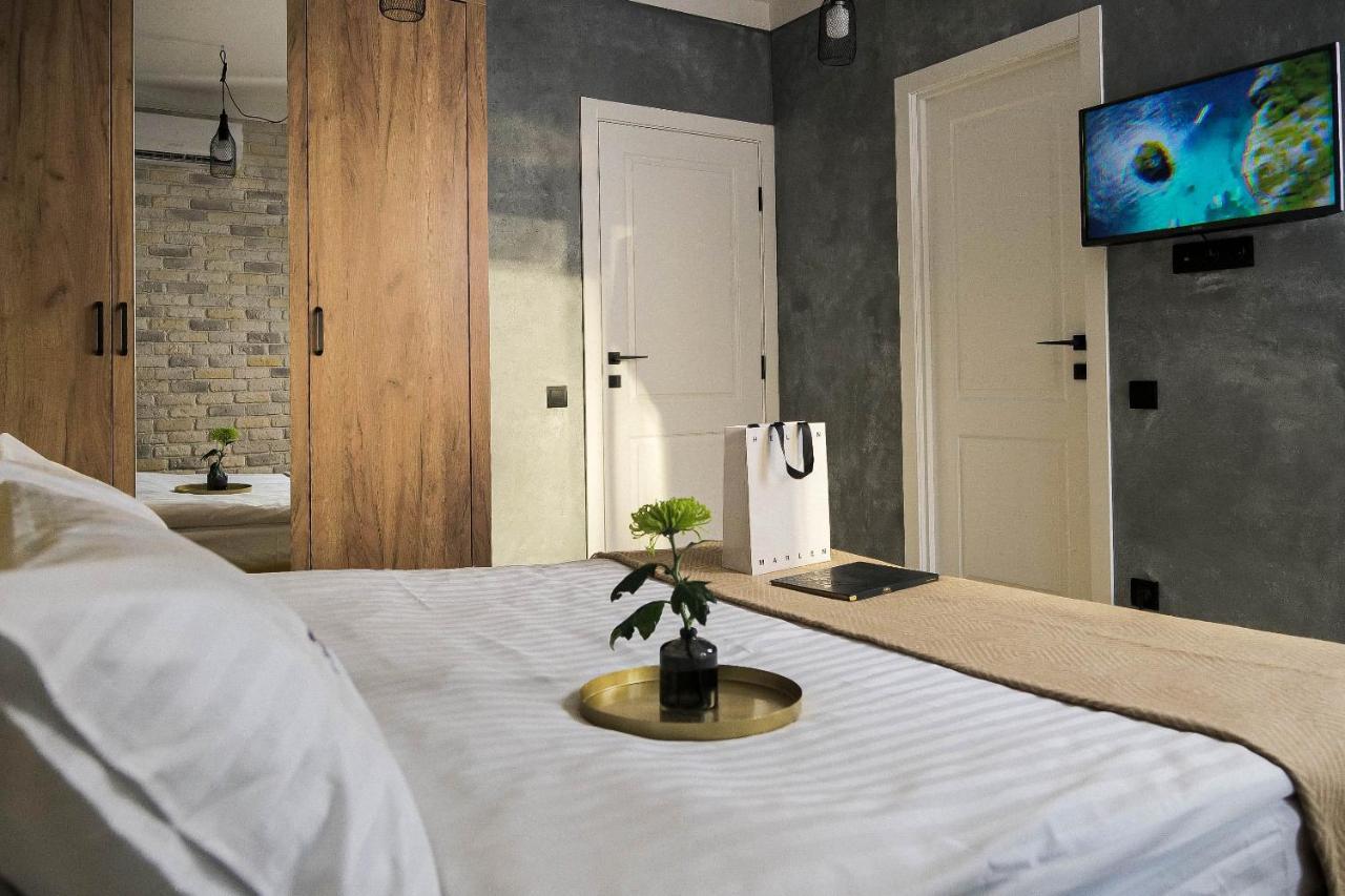 Freedom Apartments In City Center Kiev Buitenkant foto